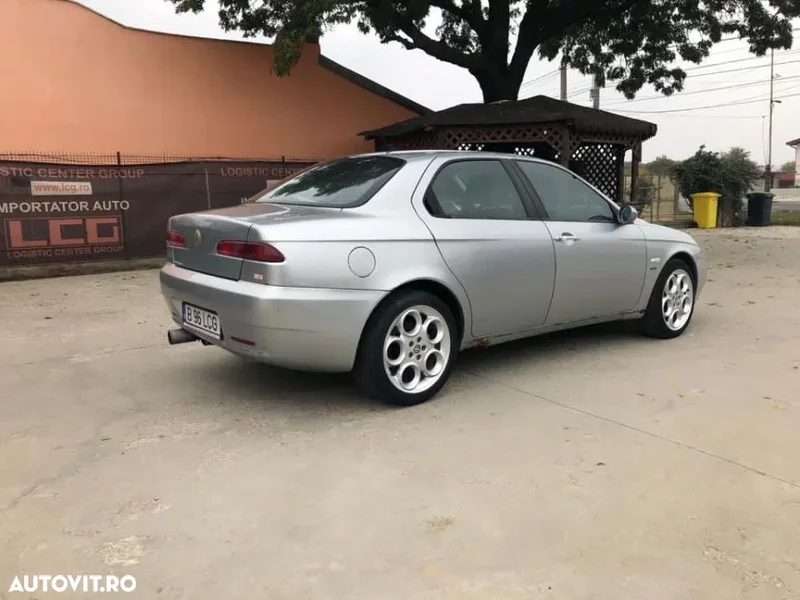 Alfa Romeo 156